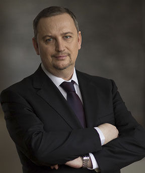 адвокат Комиссаров Андрей Федорович